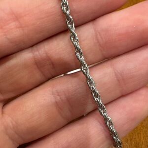 Elegant Silver Chain Necklace
